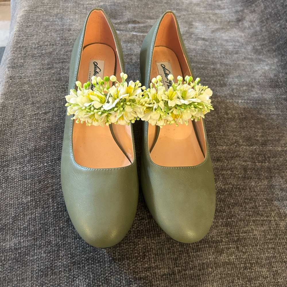 Lulu Hun heels